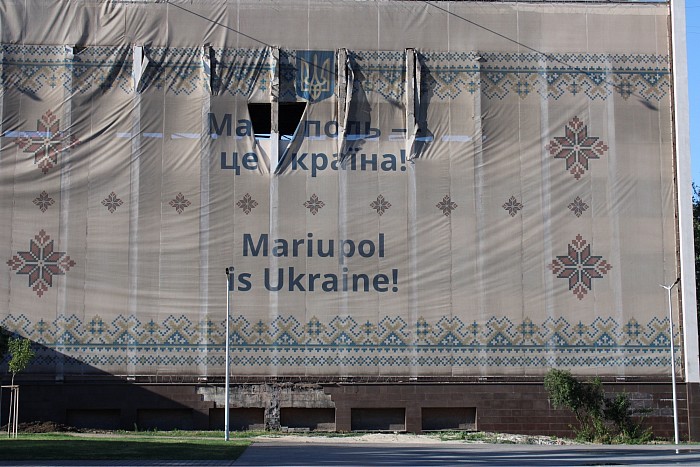 Photo : Clément Peretjatko, lors d’une résidence artistique à Mariupol en 2019